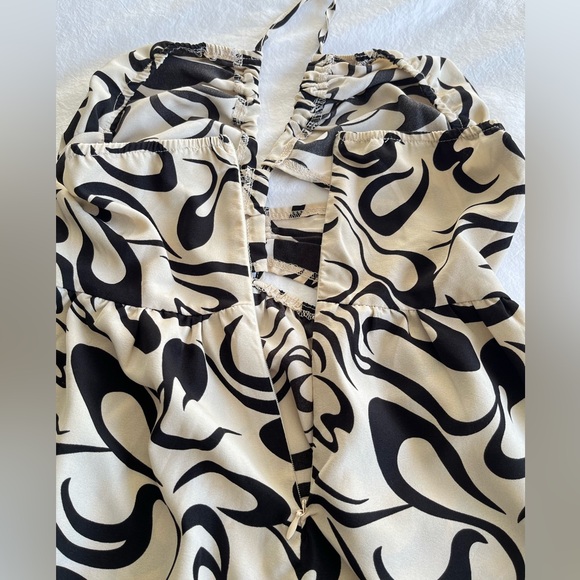 Cupshe Black & Cream Abstract Swirl Ruching Halter Maxi Dress Sz S Tiered Boho - Picture 12 of 16